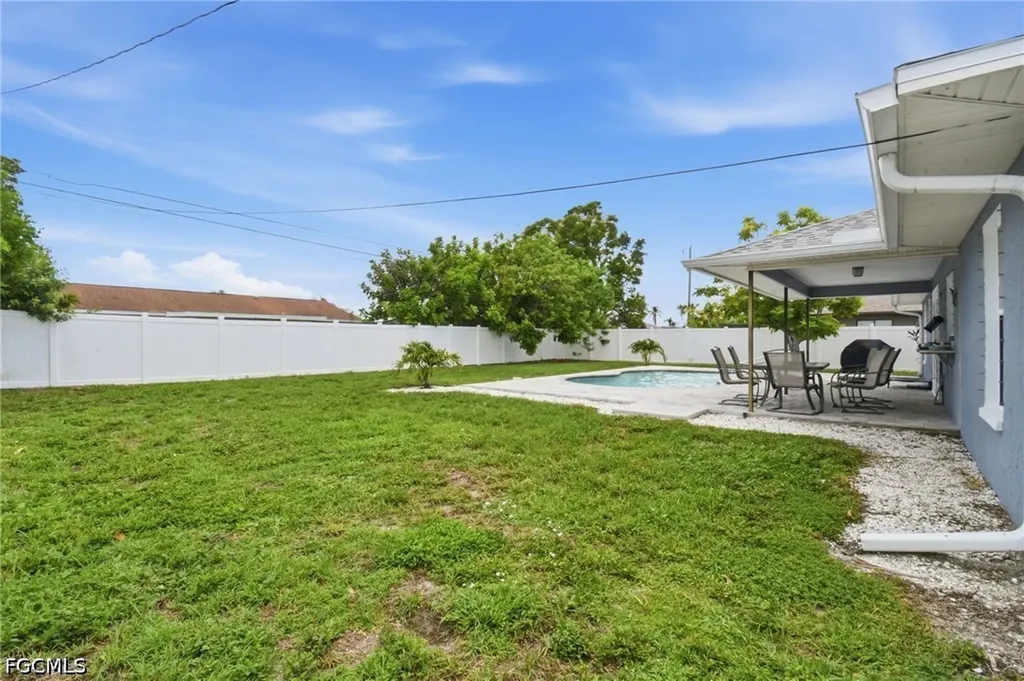 934 SE 25th Lane Cape Coral FL 33904