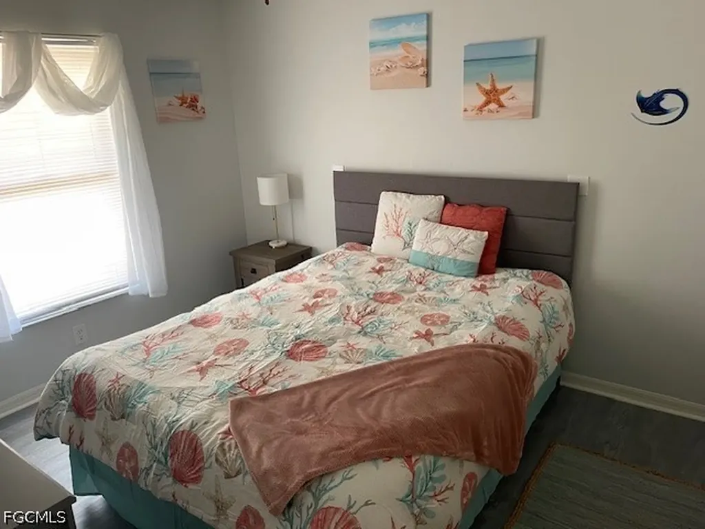 934 SE 25th Lane Cape Coral FL 33904
