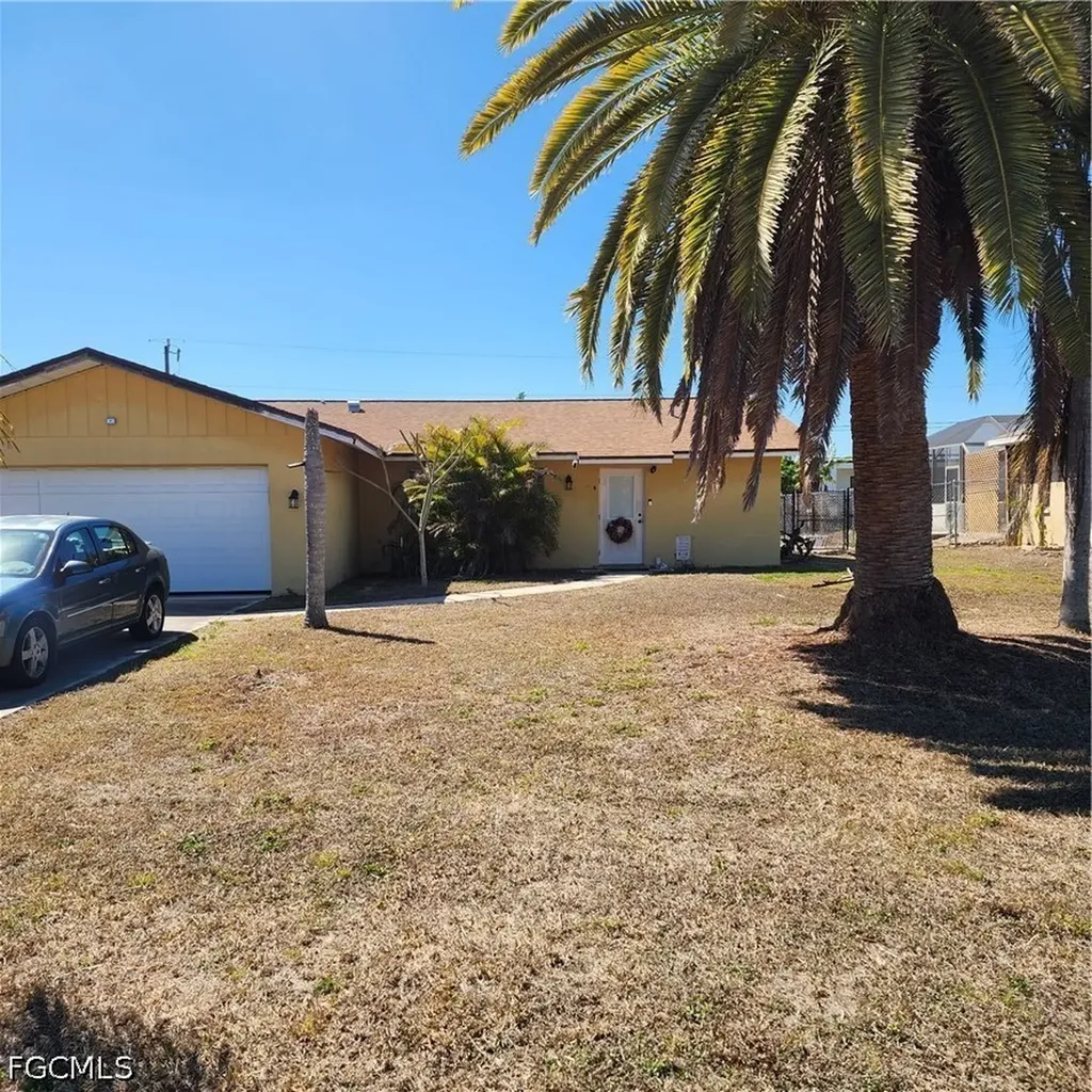 1922 NE 20th Court Cape Coral FL 33909