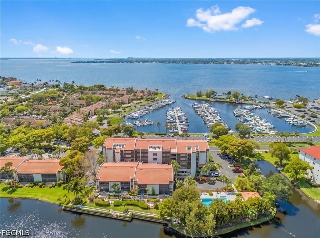 4821 S Landings Drive Fort Myers FL 33919