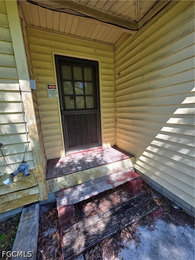 20681 Jamie Road North Fort Myers FL 33917