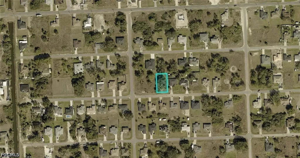 4114 10th Street SW Lehigh Acres FL 33976