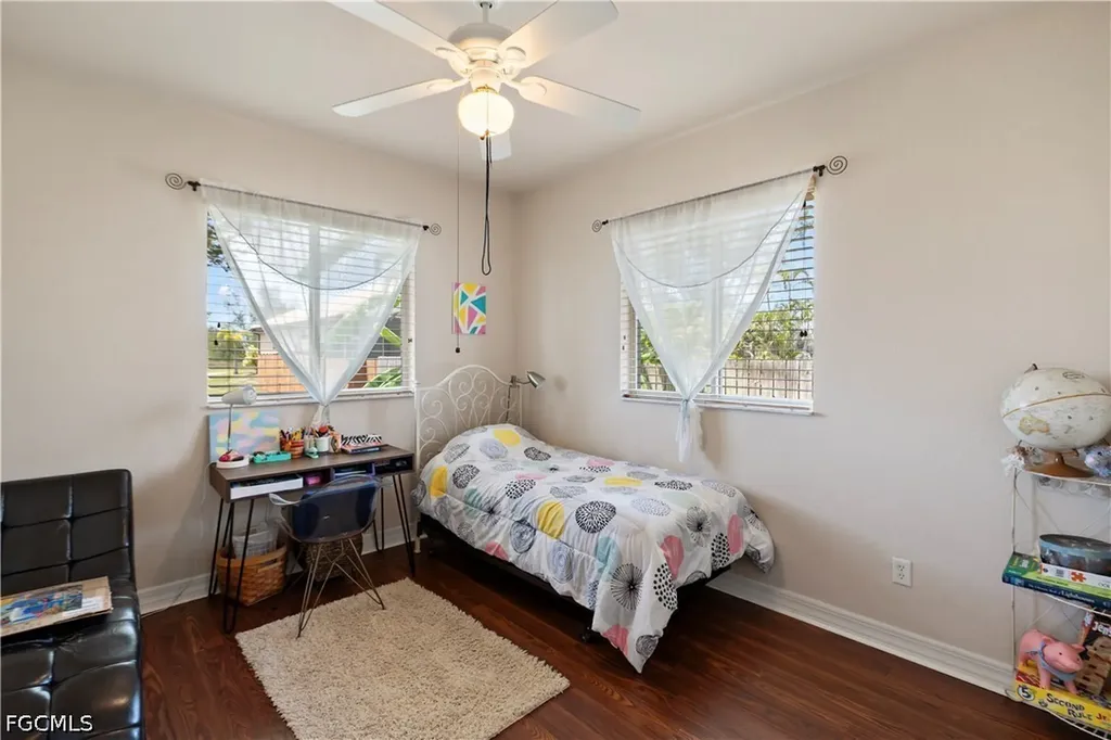 126 SW 39th Place Cape Coral FL 33991