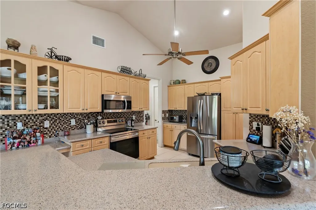 126 SW 39th Place Cape Coral FL 33991
