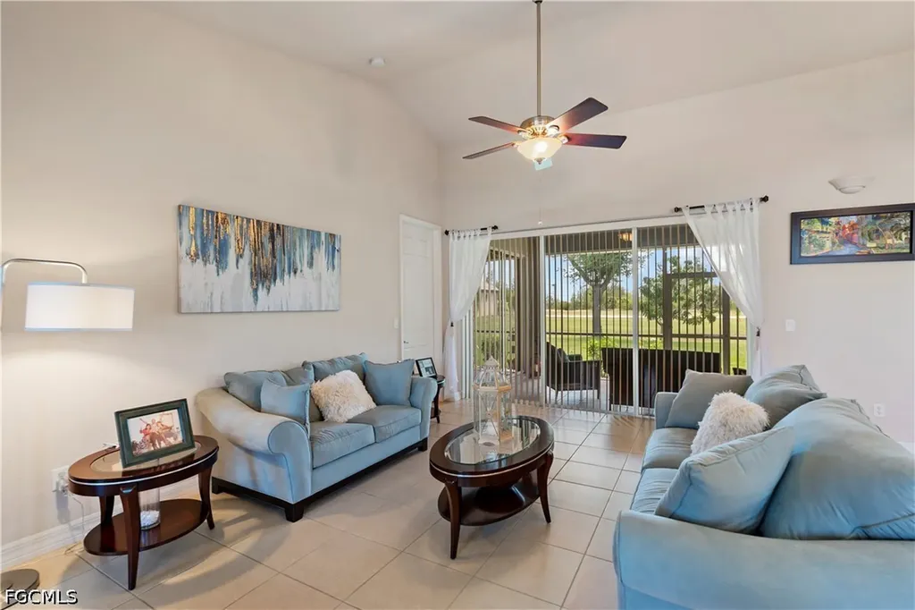 126 SW 39th Place Cape Coral FL 33991