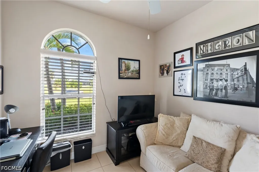 126 SW 39th Place Cape Coral FL 33991