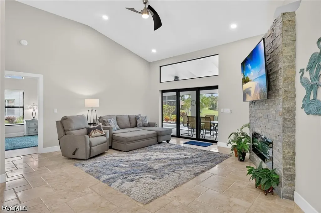 12351 Kelly Sands Way Fort Myers FL 33908