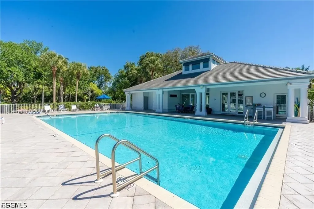 3740 Fieldstone Boulevard Naples FL 34109