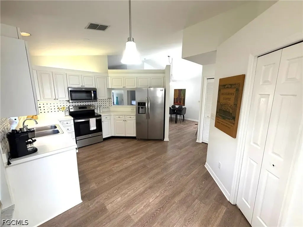 3740 Fieldstone Boulevard Naples FL 34109