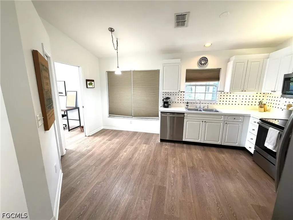 3740 Fieldstone Boulevard Naples FL 34109