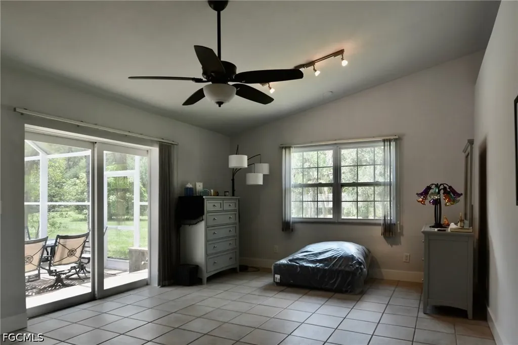 18220 Elmwood Drive Alva FL 33920