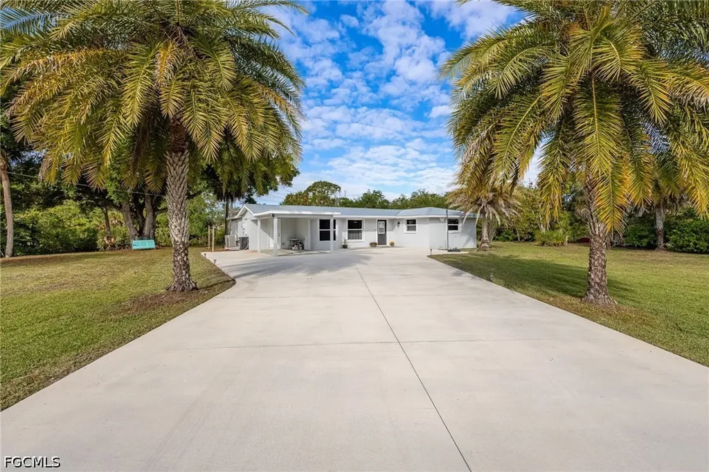 17041 E Lake Drive North Fort Myers FL 33917