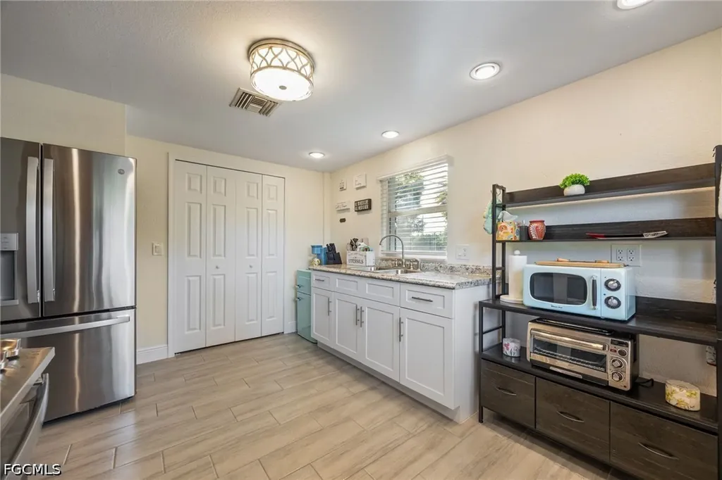 17041 E Lake Drive North Fort Myers FL 33917