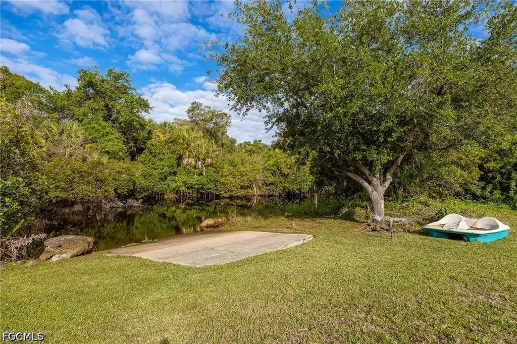 17041 E Lake Drive North Fort Myers FL 33917
