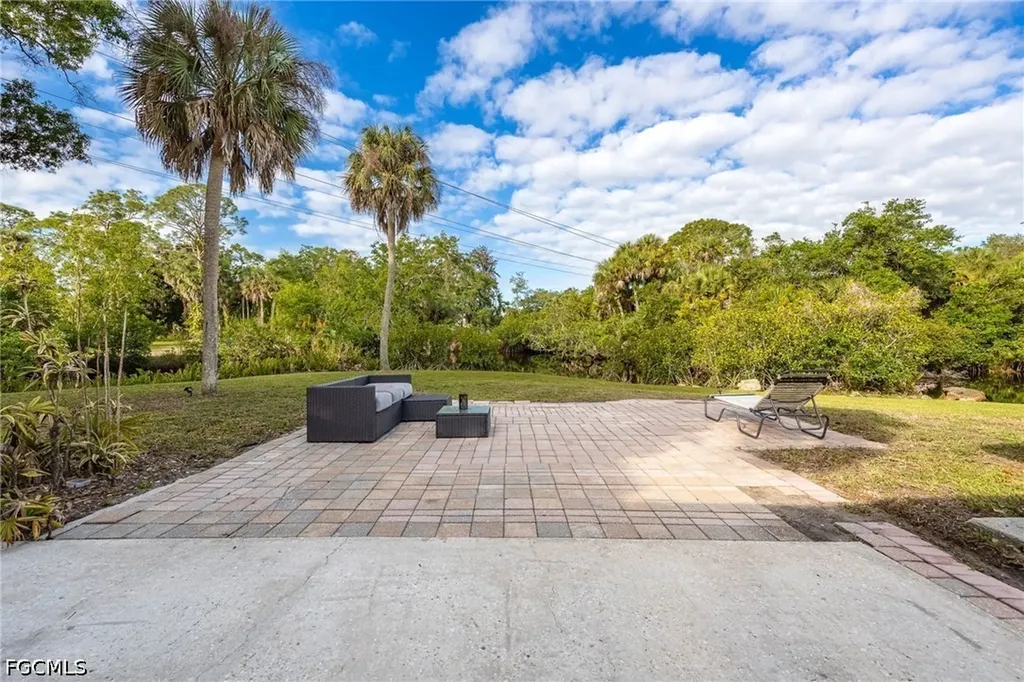 17041 E Lake Drive North Fort Myers FL 33917