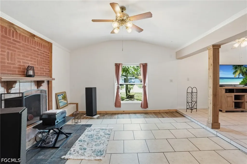 1631 North Drive Fort Myers FL 33907