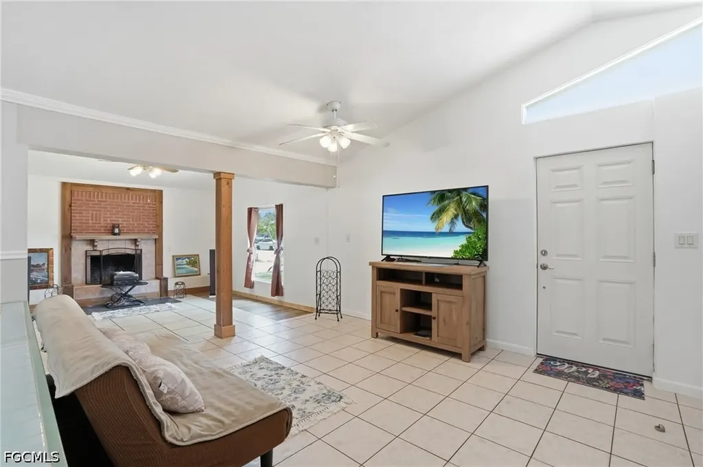 1631 North Drive Fort Myers FL 33907