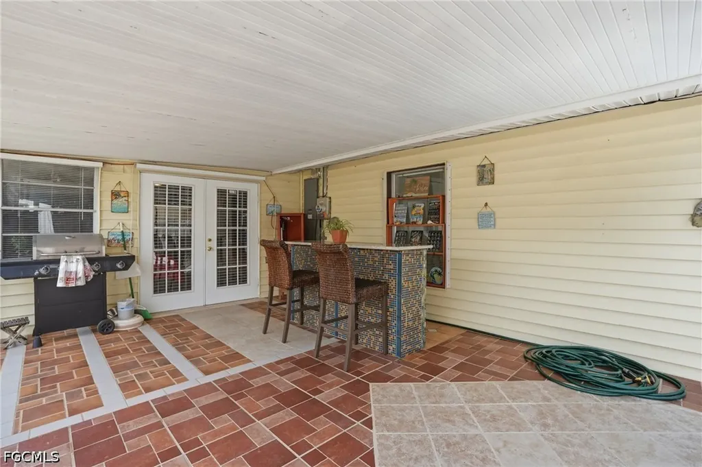 1631 North Drive Fort Myers FL 33907