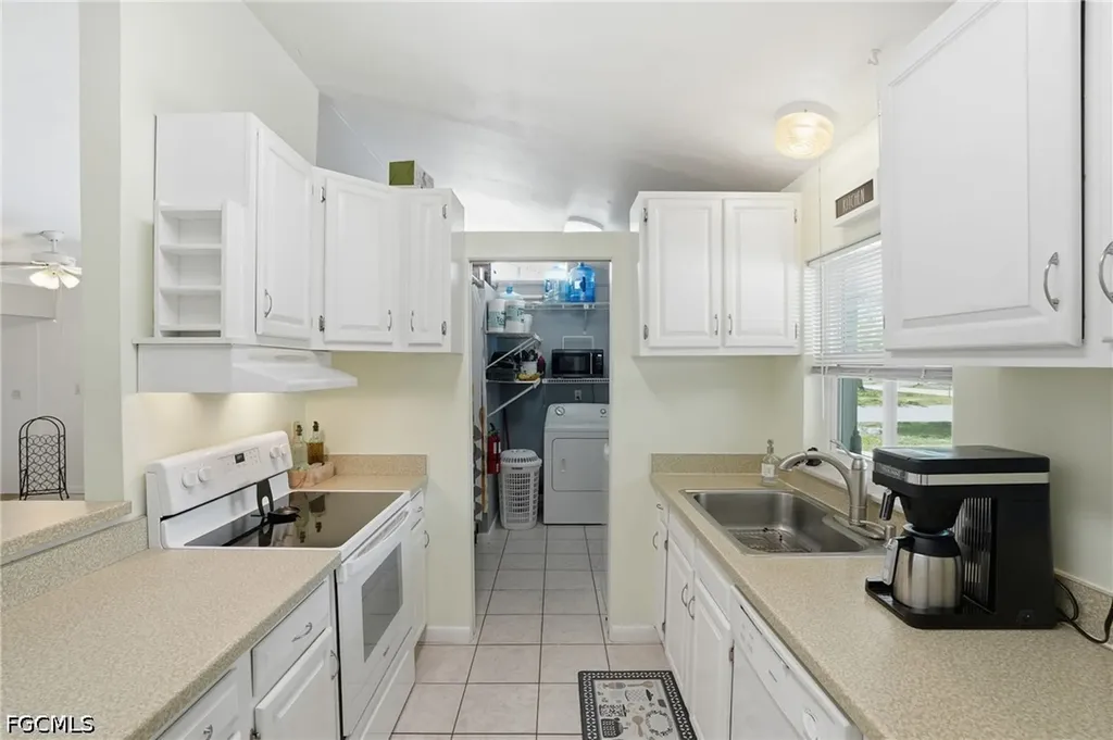 1631 North Drive Fort Myers FL 33907