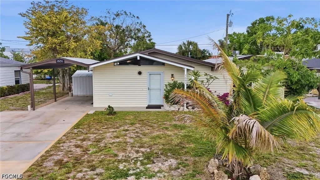 1631 North Drive Fort Myers FL 33907