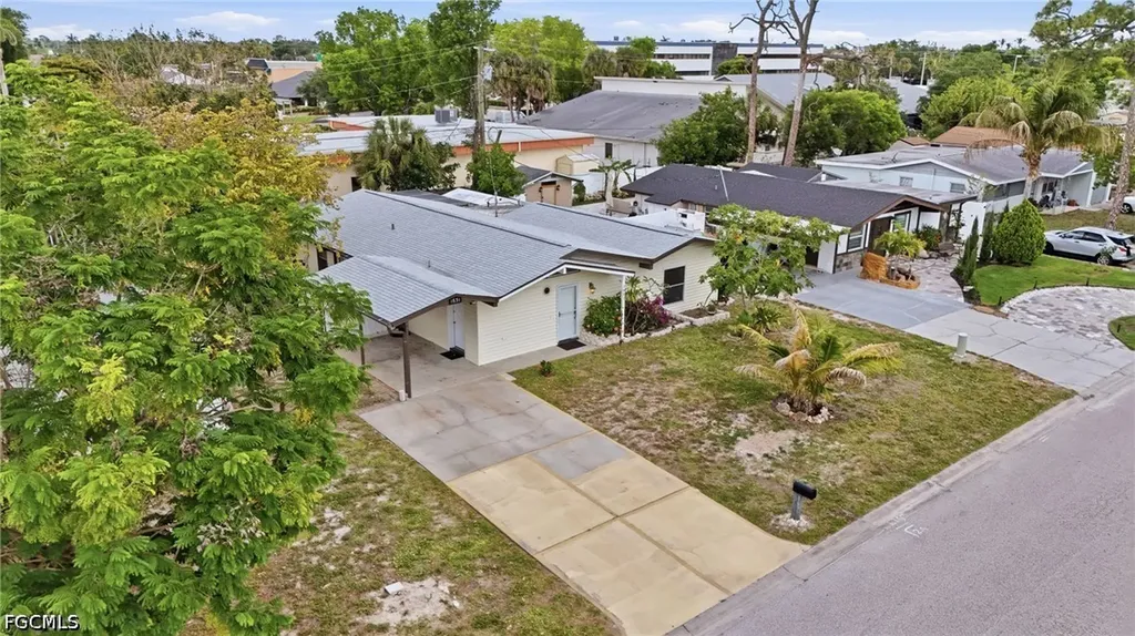 1631 North Drive Fort Myers FL 33907