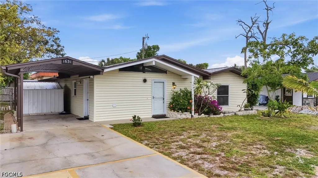 1631 North Drive Fort Myers FL 33907