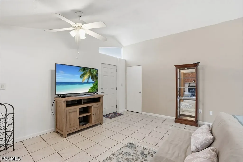 1631 North Drive Fort Myers FL 33907