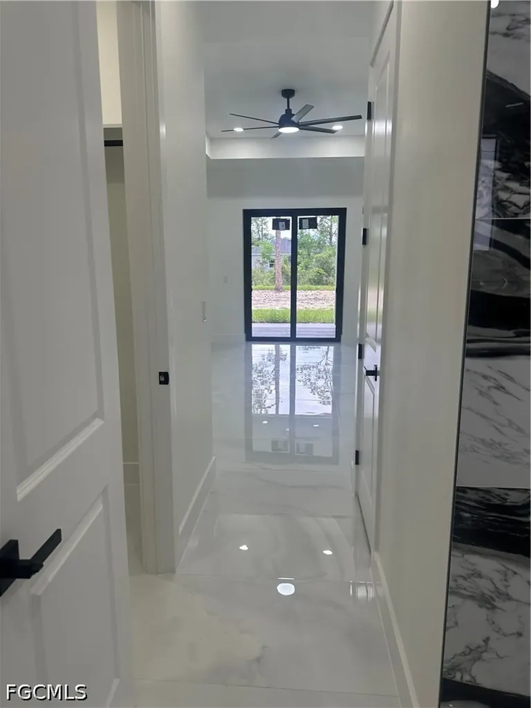 811 Hamilton Avenue Lehigh Acres FL 33972