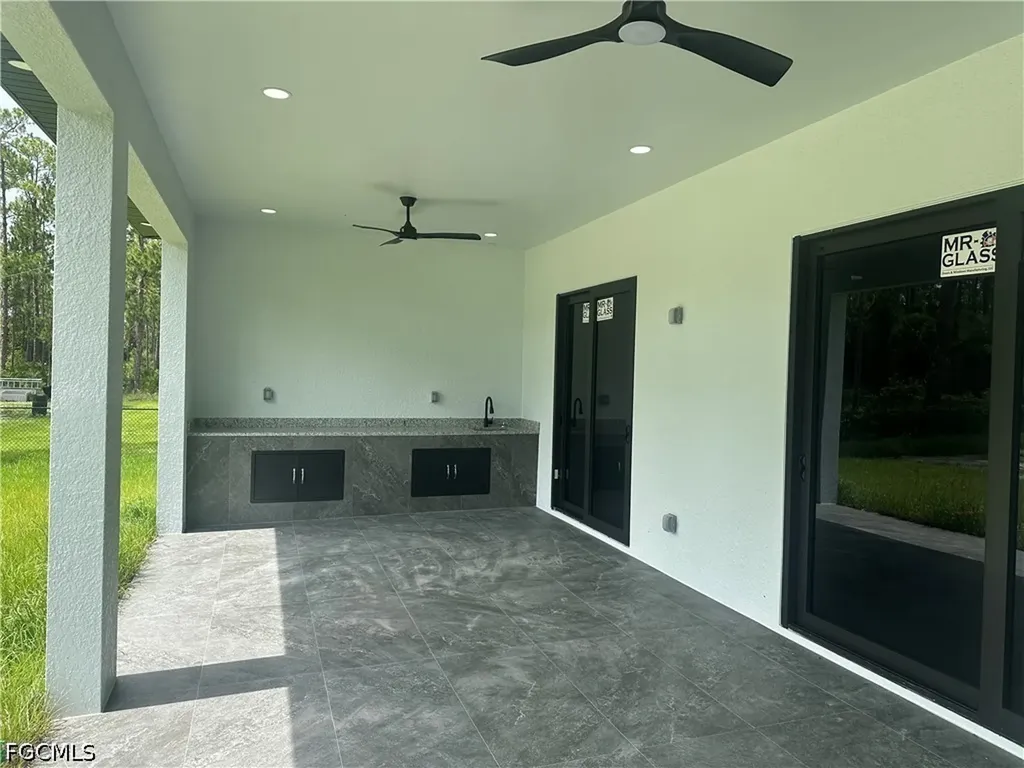 811 Hamilton Avenue Lehigh Acres FL 33972