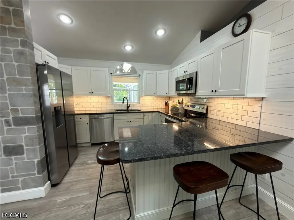 601 SW 31st Street Cape Coral FL 33914
