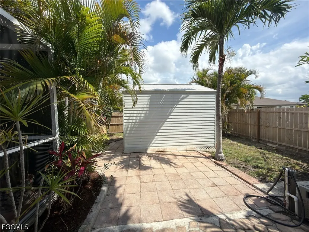 601 SW 31st Street Cape Coral FL 33914