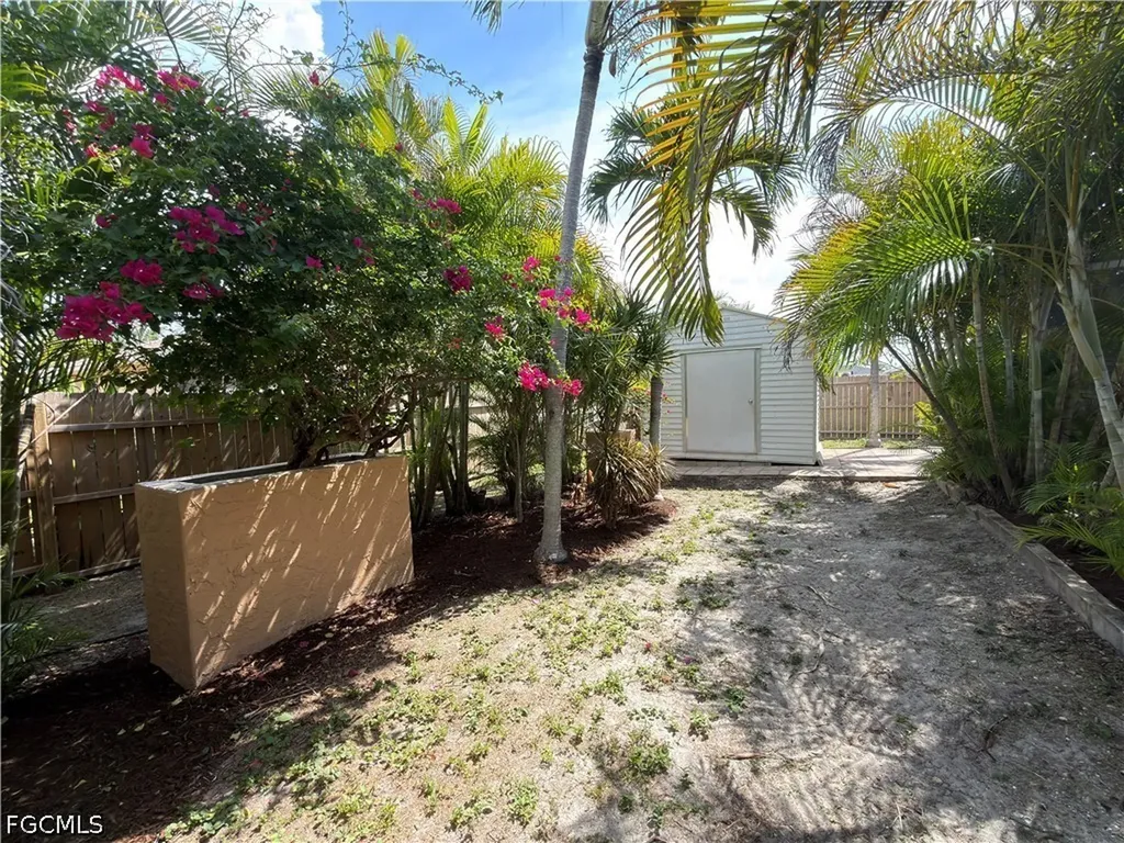 601 SW 31st Street Cape Coral FL 33914