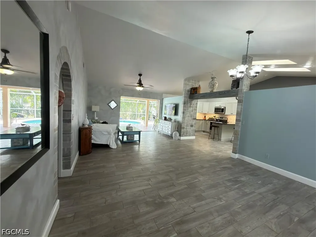 601 SW 31st Street Cape Coral FL 33914