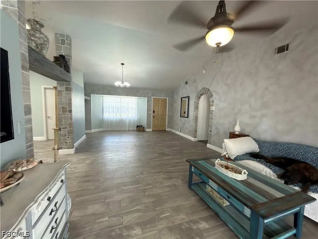 601 SW 31st Street Cape Coral FL 33914