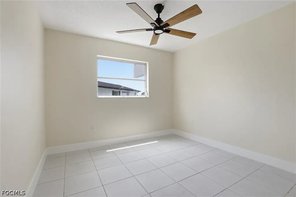 3704 Broadway Fort Myers FL 33901