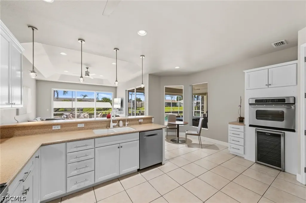 414 SE 30th Terrace Cape Coral FL 33904