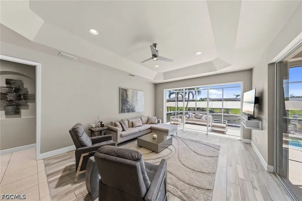 414 SE 30th Terrace Cape Coral FL 33904