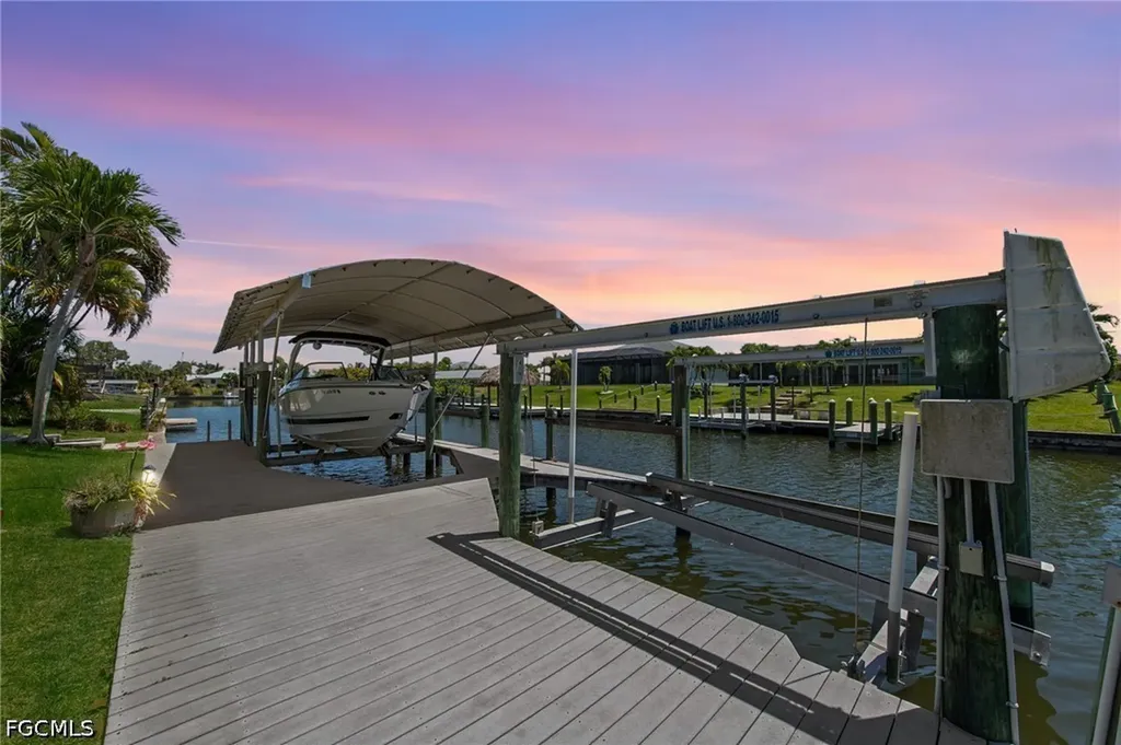414 SE 30th Terrace Cape Coral FL 33904