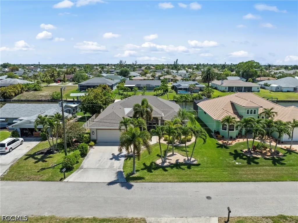 414 SE 30th Terrace Cape Coral FL 33904