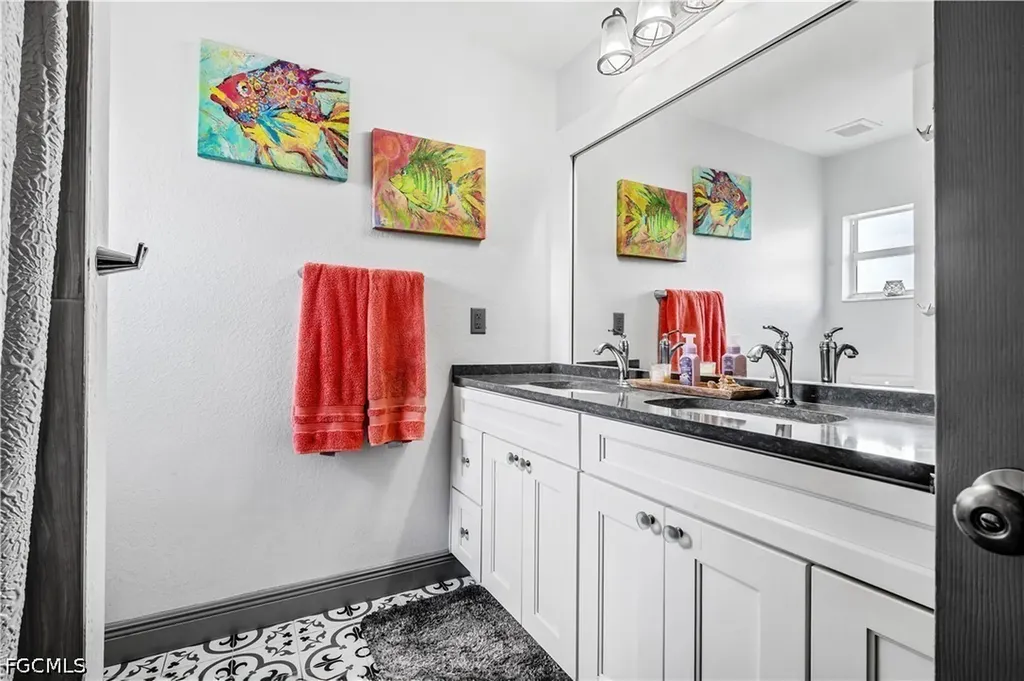 2011 NE 35th Street Cape Coral FL 33909