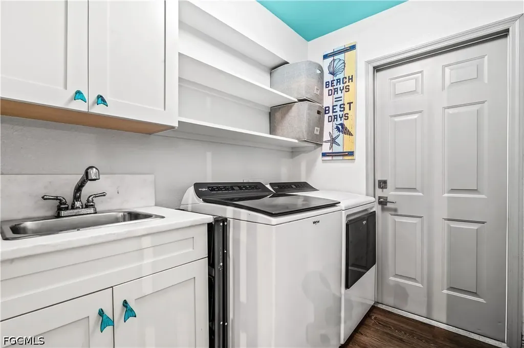 2011 NE 35th Street Cape Coral FL 33909