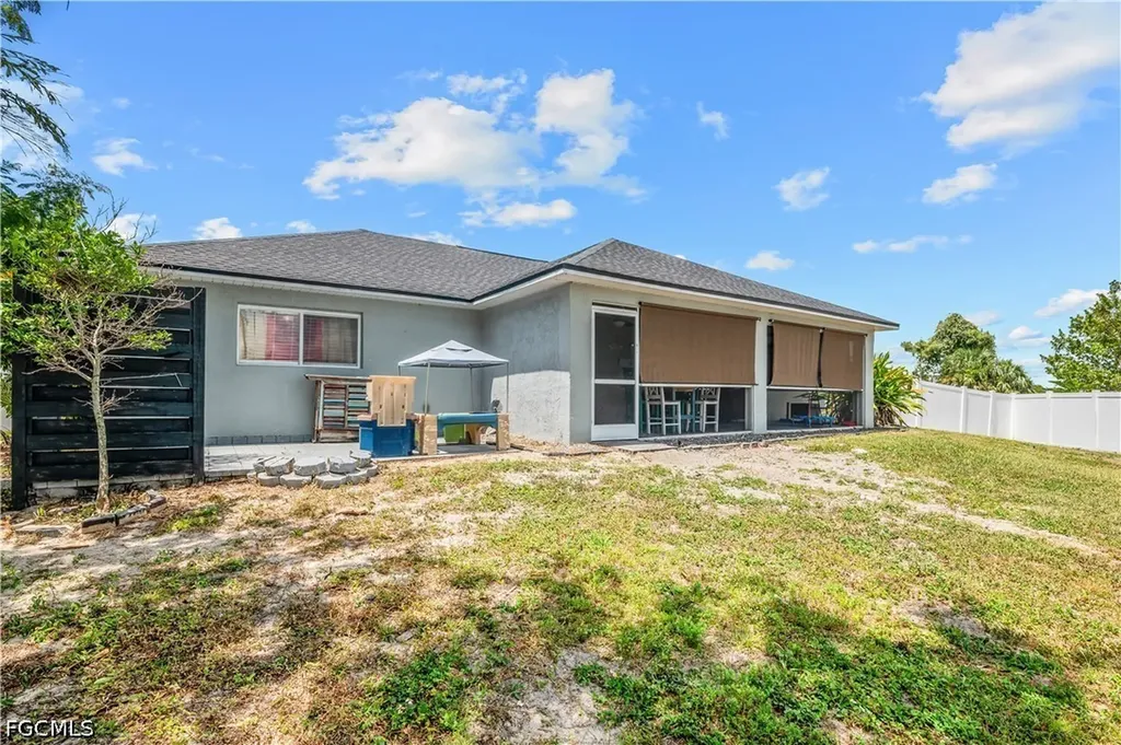 2011 NE 35th Street Cape Coral FL 33909