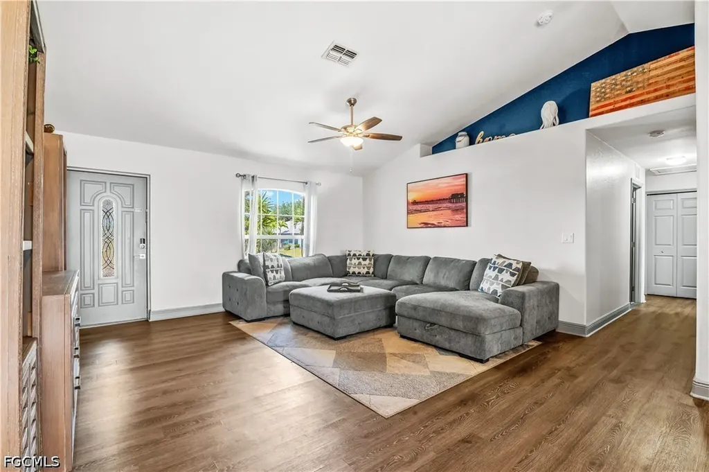 2011 NE 35th Street Cape Coral FL 33909
