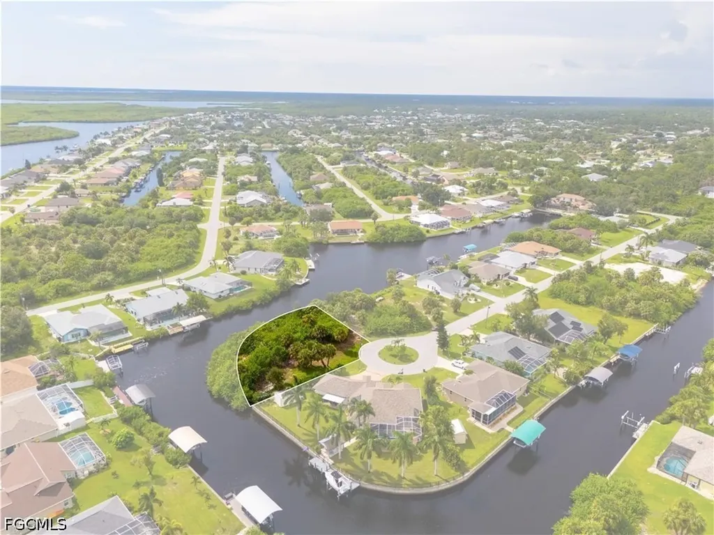 4497 Bayview Street Port Charlotte FL 33948