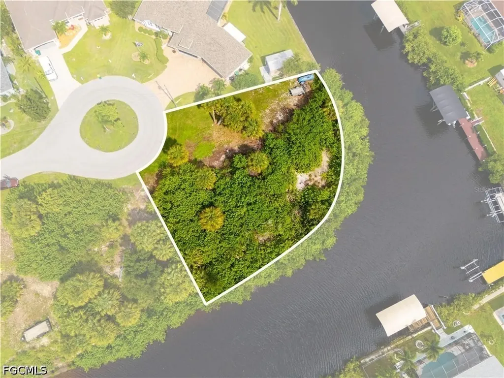 4497 Bayview Street Port Charlotte FL 33948