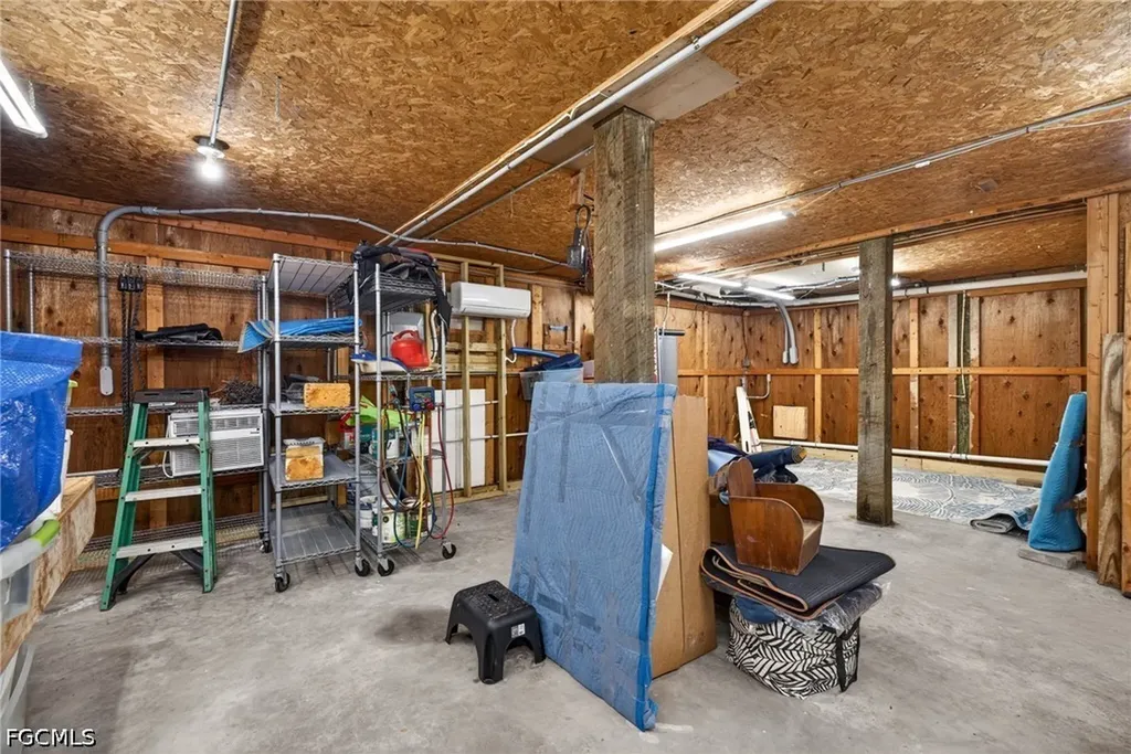 5866 Tahiti Drive Bokeelia FL 33922