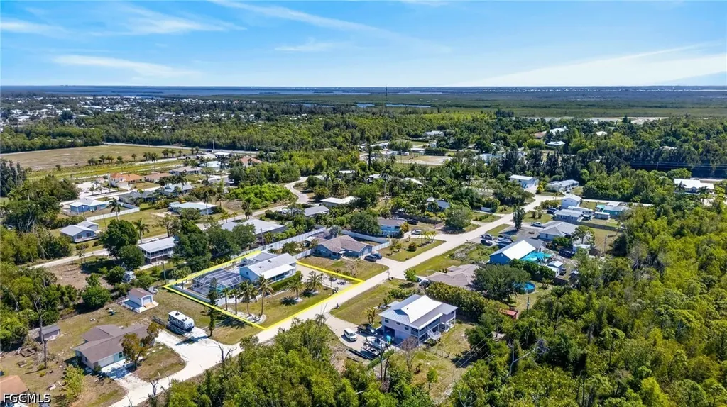 5866 Tahiti Drive Bokeelia FL 33922
