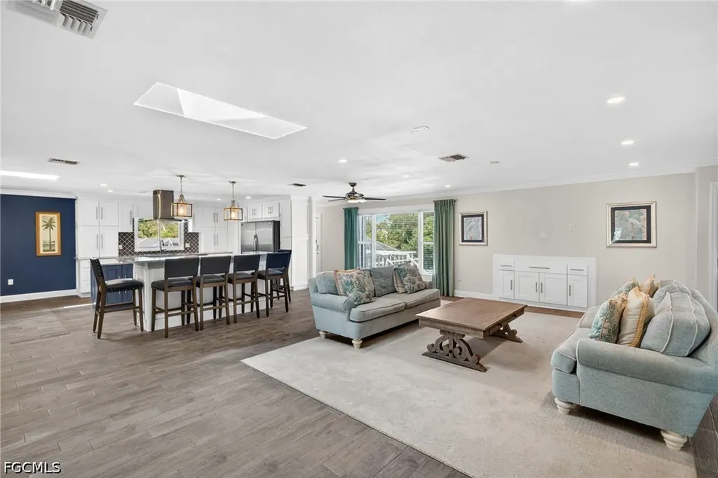 5866 Tahiti Drive Bokeelia FL 33922