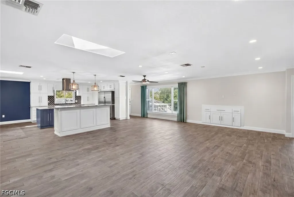 5866 Tahiti Drive Bokeelia FL 33922