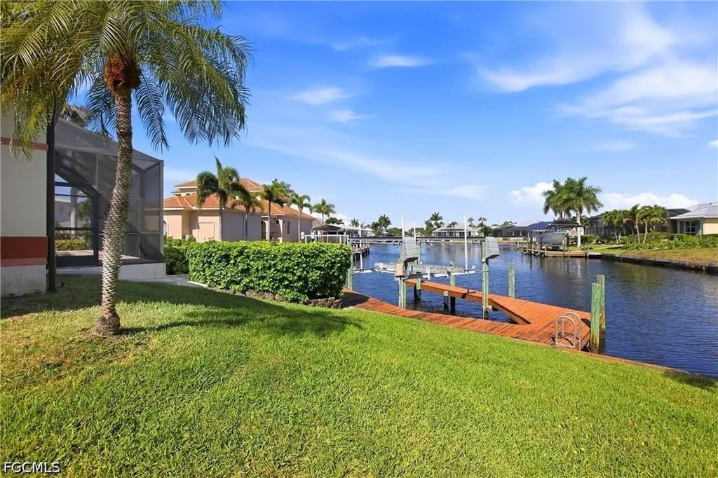 5072 Sorrento Court Cape Coral FL 33904